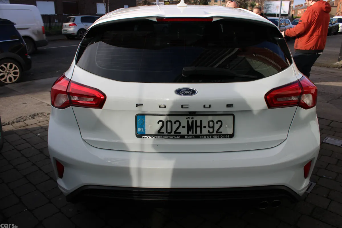 Ford Focus Hatchback, Diesel, 2020, White