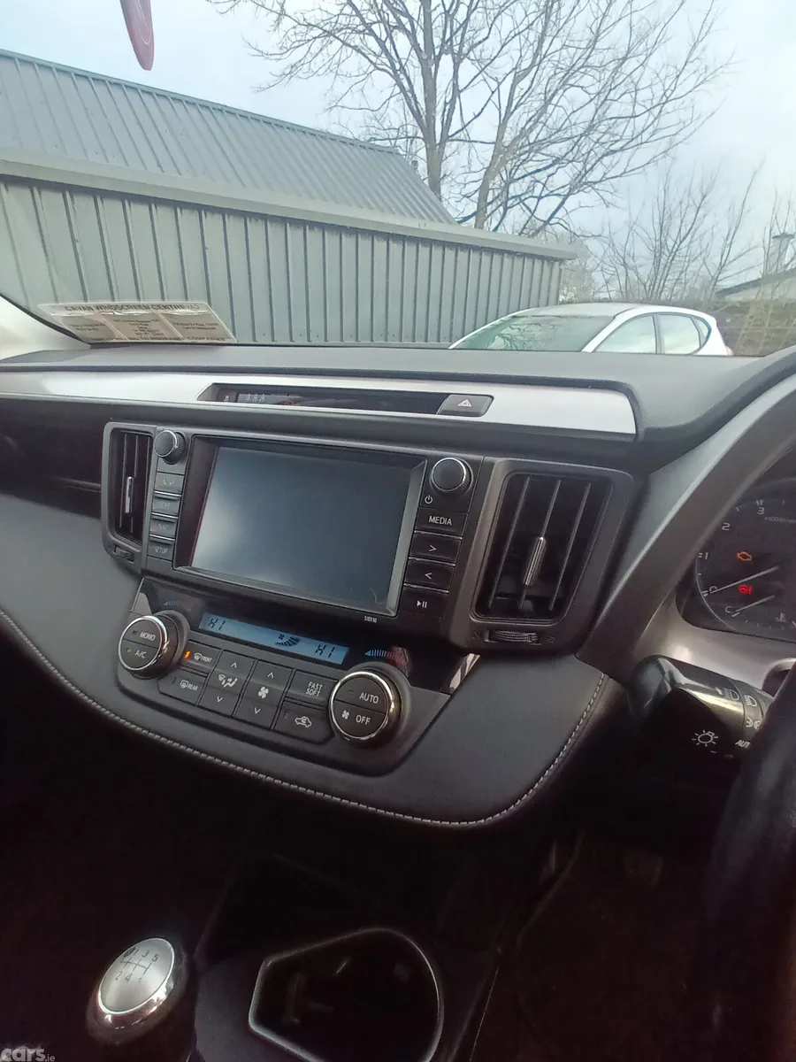 Toyota RAV4 SUV, Diesel, 2016, Black