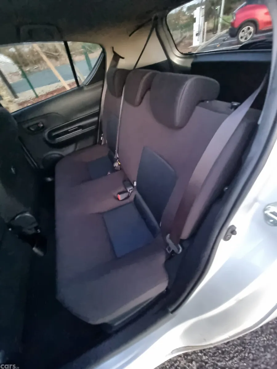Toyota Aqua Hatchback, Petrol Hybrid, 2020, Silver