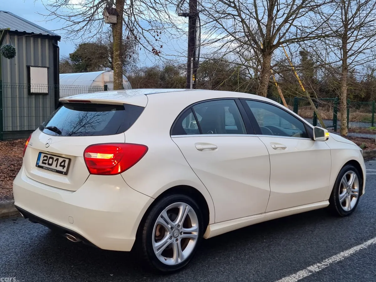 Mercedes-Benz A-Class Hatchback, Petrol, 2014, White