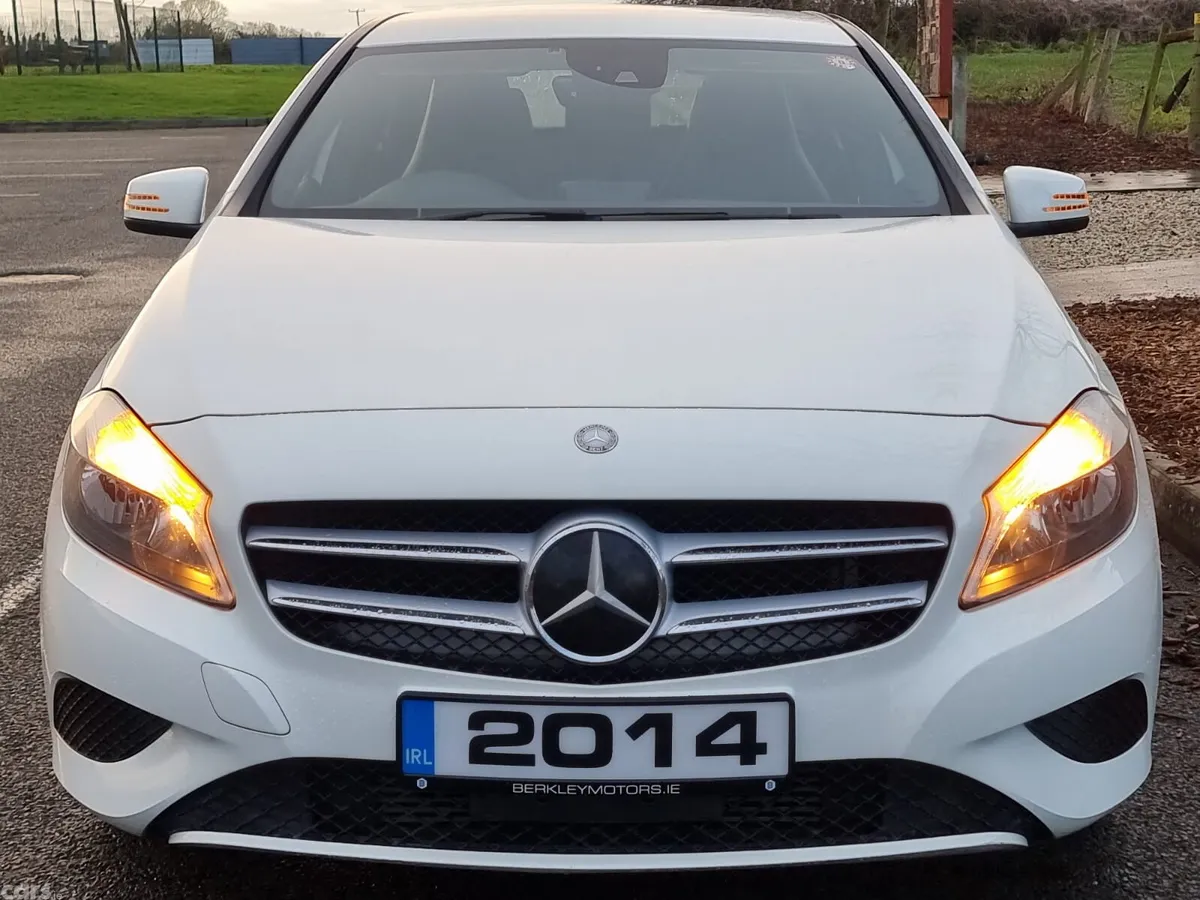 Mercedes-Benz A-Class Hatchback, Petrol, 2014, White