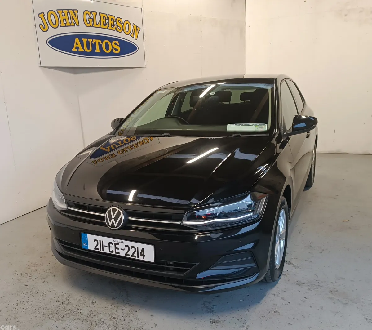 Volkswagen Polo Hatchback, Petrol, 2021, Black