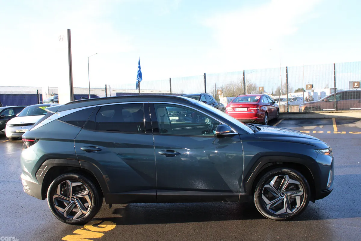 Hyundai Tucson SUV, Petrol Hybrid, 2023, Blue