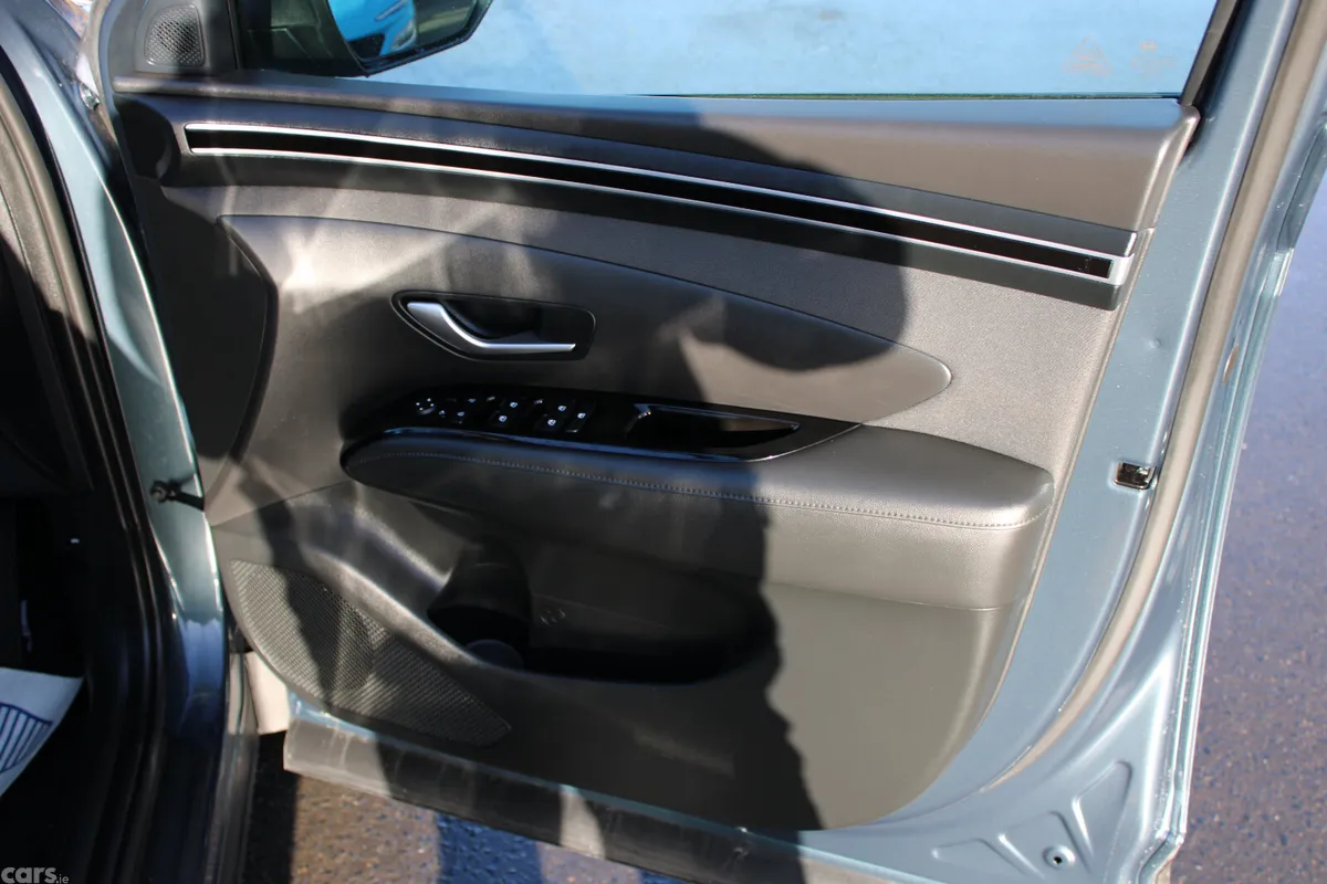 Hyundai Tucson SUV, Petrol Hybrid, 2023, Blue