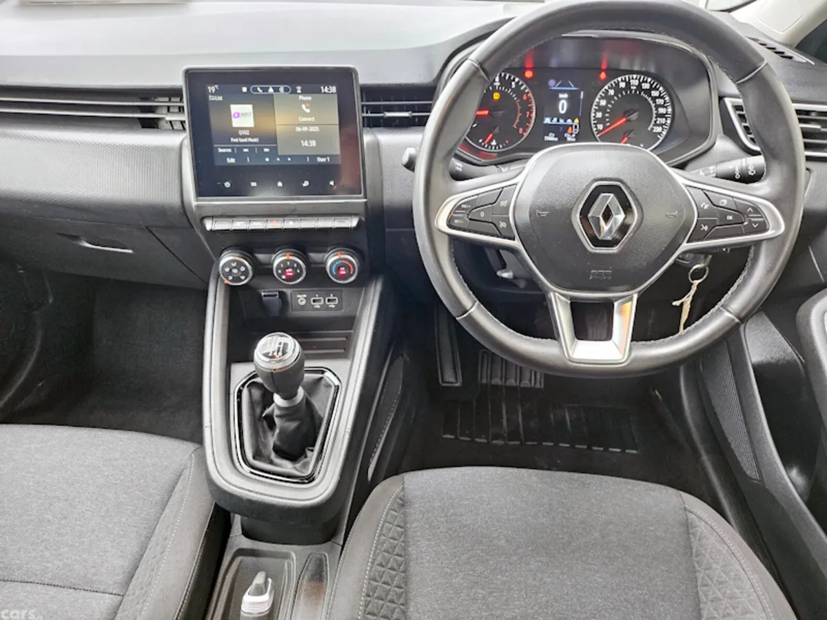 Renault Clio Hatchback, Petrol, 2023, Black