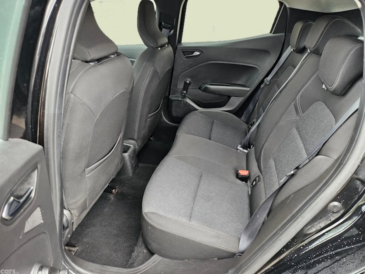 Renault Clio Hatchback, Petrol, 2023, Black