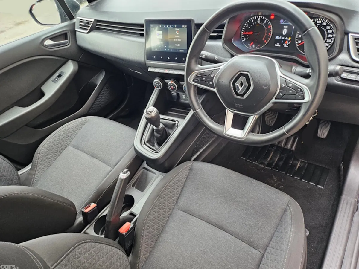 Renault Clio Hatchback, Petrol, 2023, Black