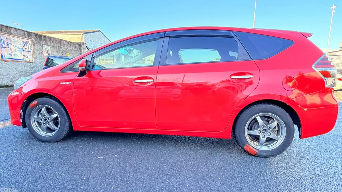 Toyota Prius Estate, Petrol Hybrid, 2016, Red
