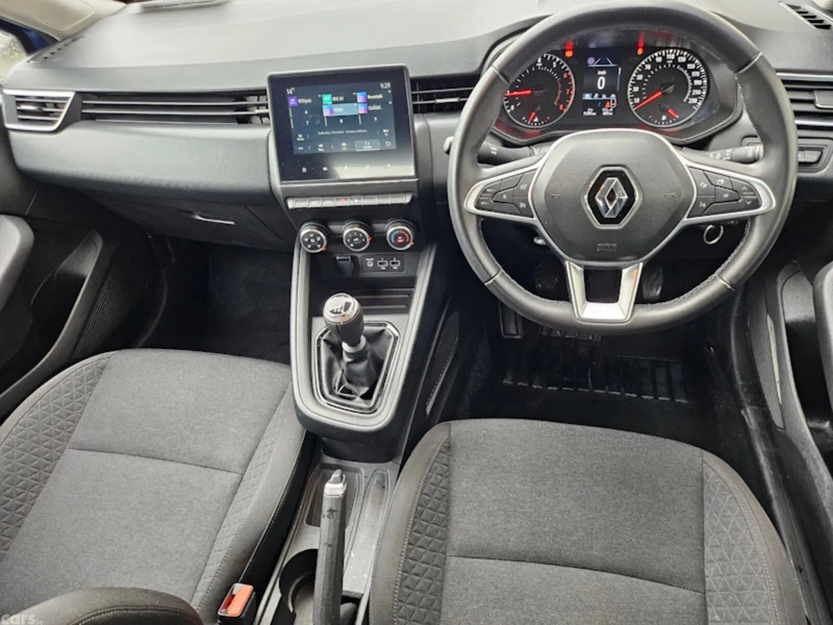 Renault Clio Hatchback, Petrol, 2023, Blue