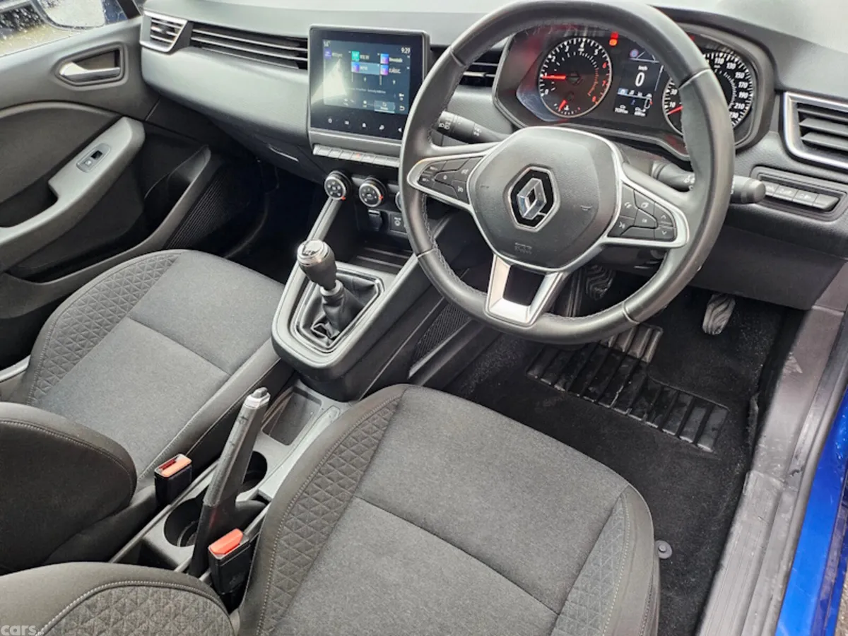 Renault Clio Hatchback, Petrol, 2023, Blue