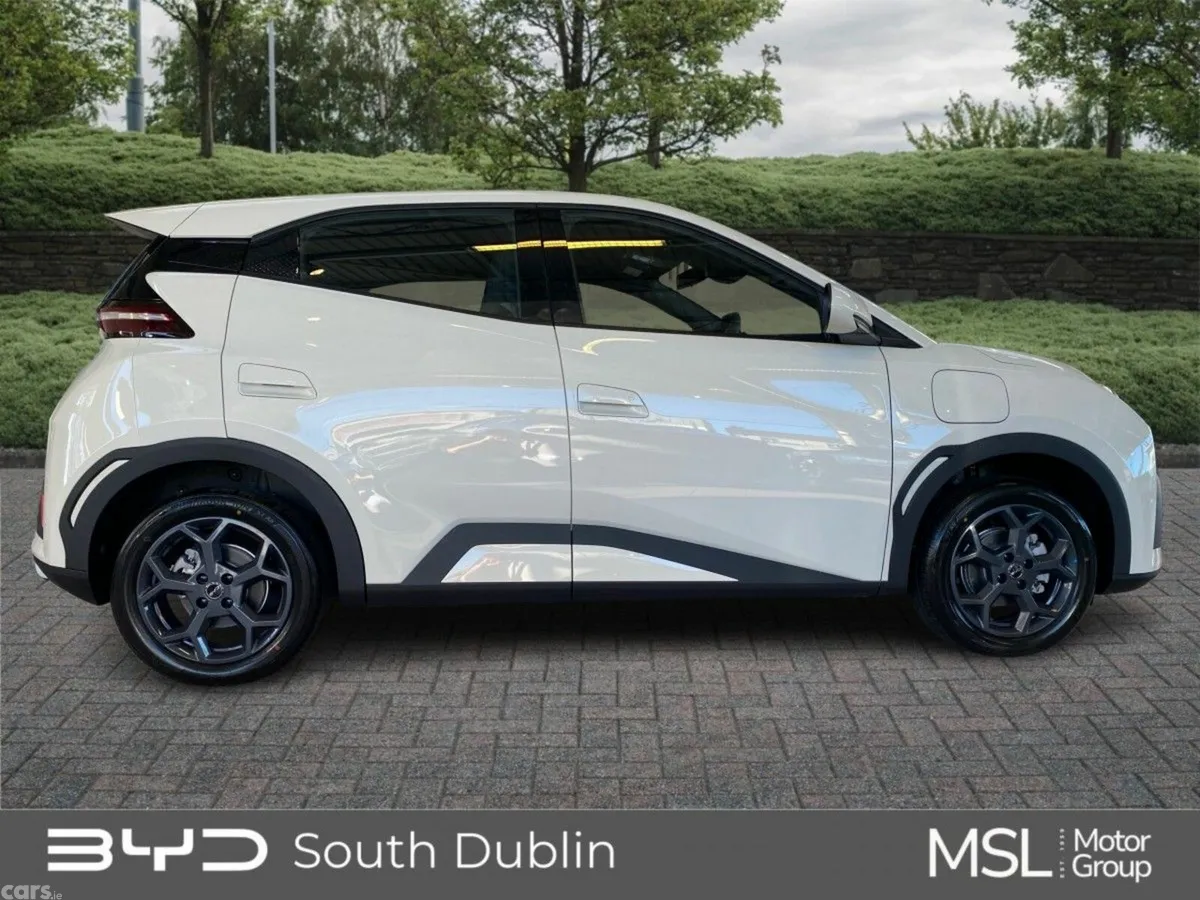 BYD DOLPHIN SURF Hatchback, Electric, 2027, White