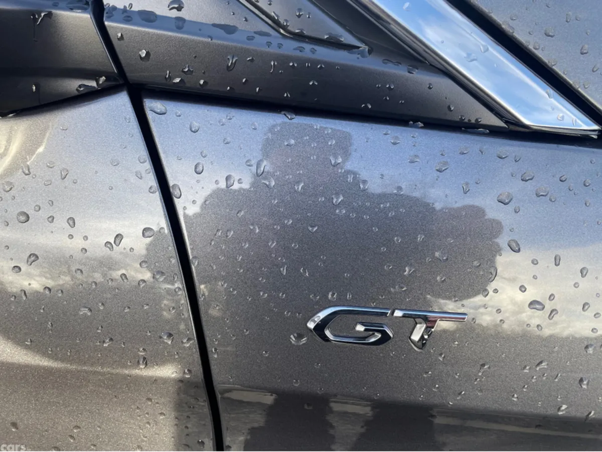 Peugeot 5008 Hatchback, Diesel, 2024, Grey