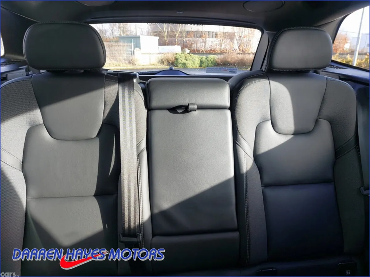 Volvo XC60 Estate, Petrol Plug-in Hybrid, 2024, Grey