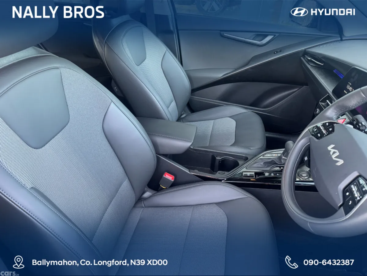 Kia Niro SUV, Petrol Hybrid, 2025, Black