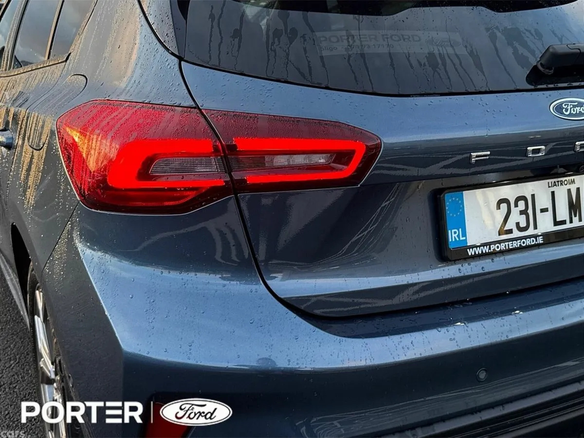 Ford Focus Hatchback, Petrol, 2023, Blue