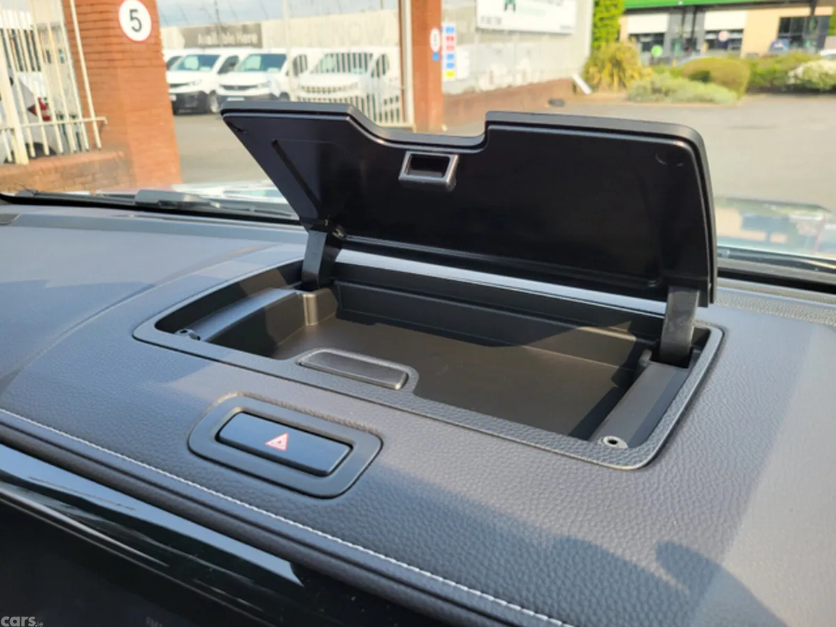 Isuzu D-Max Pick Up, Diesel, 2026, Silver