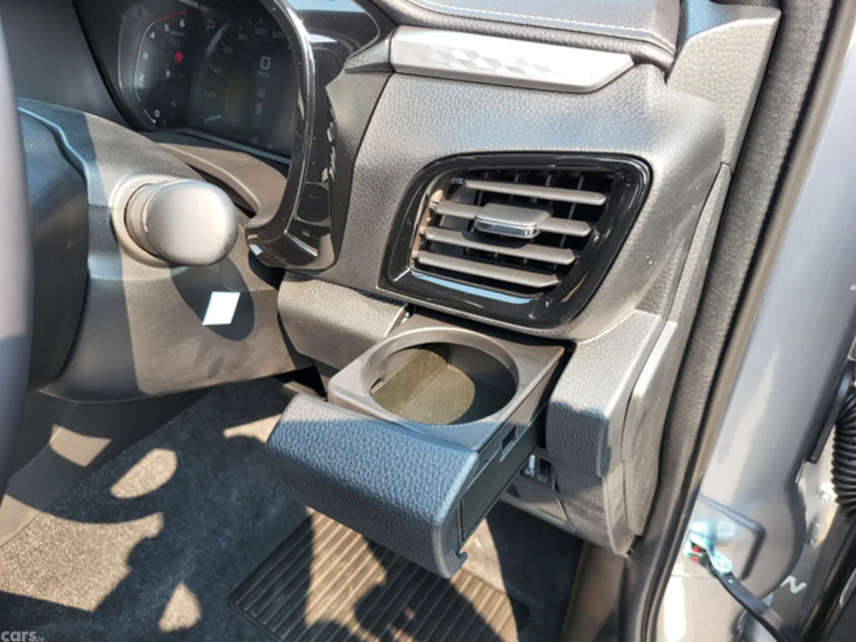 Isuzu D-Max Pick Up, Diesel, 2026, Silver