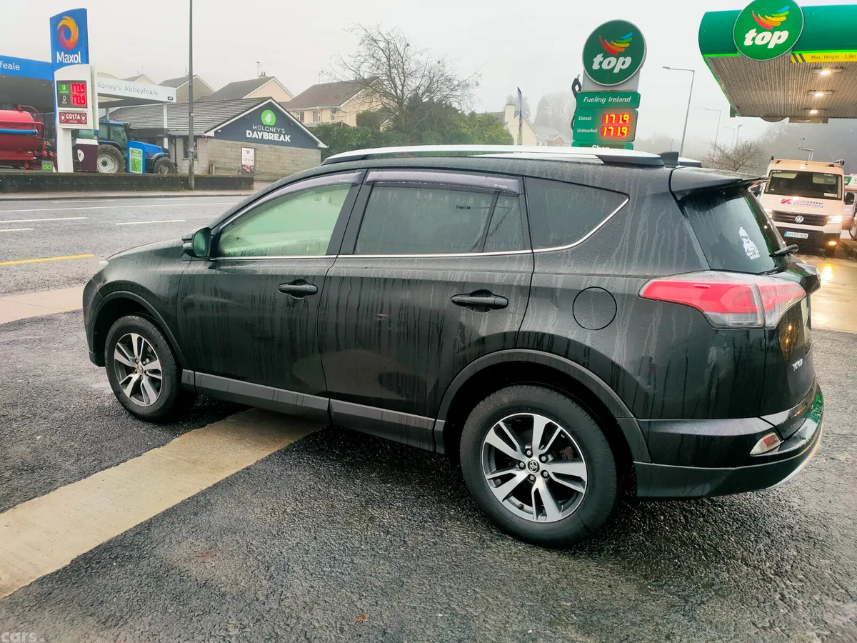 Toyota RAV4 SUV, Diesel, 2016, Black