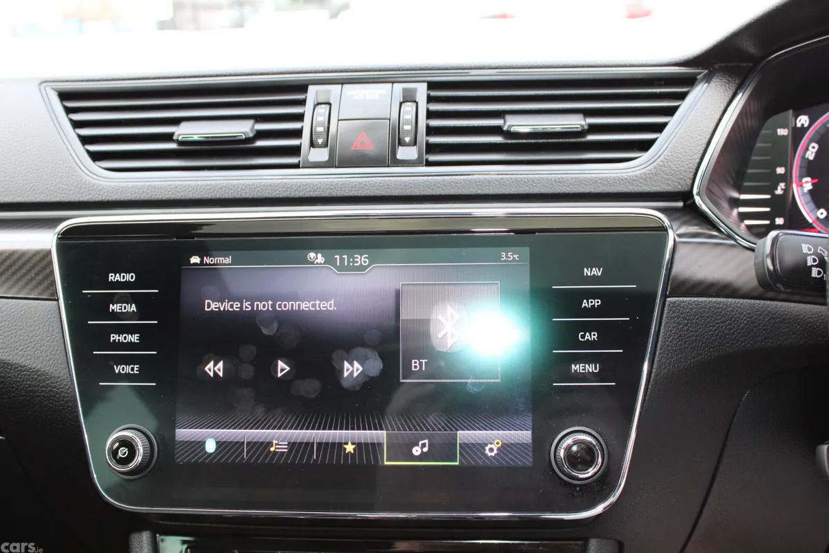 Skoda Superb Saloon, Diesel, 2024, Grey