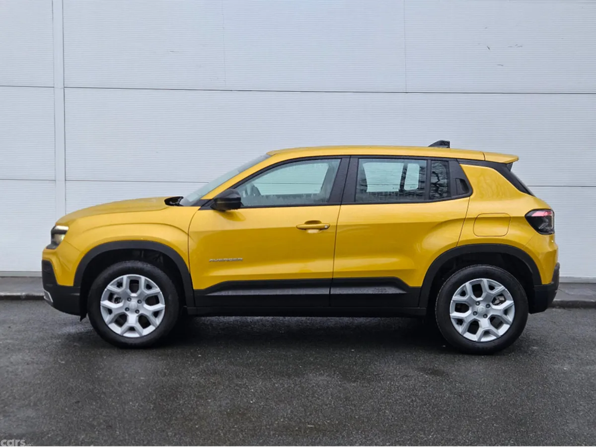 Jeep Avenger SUV, Petrol Hybrid, 2026, Yellow