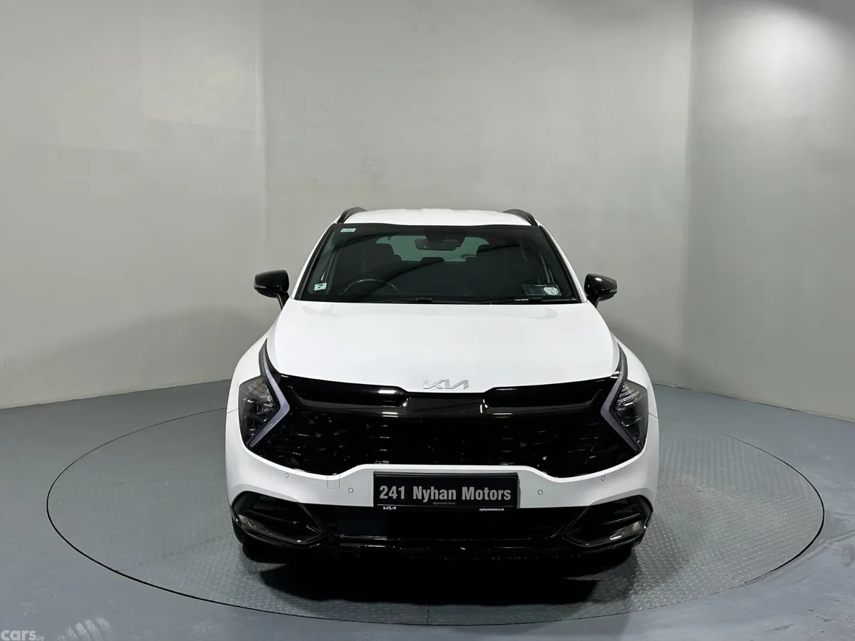 Kia Sportage SUV, Petrol Hybrid, 2024, White