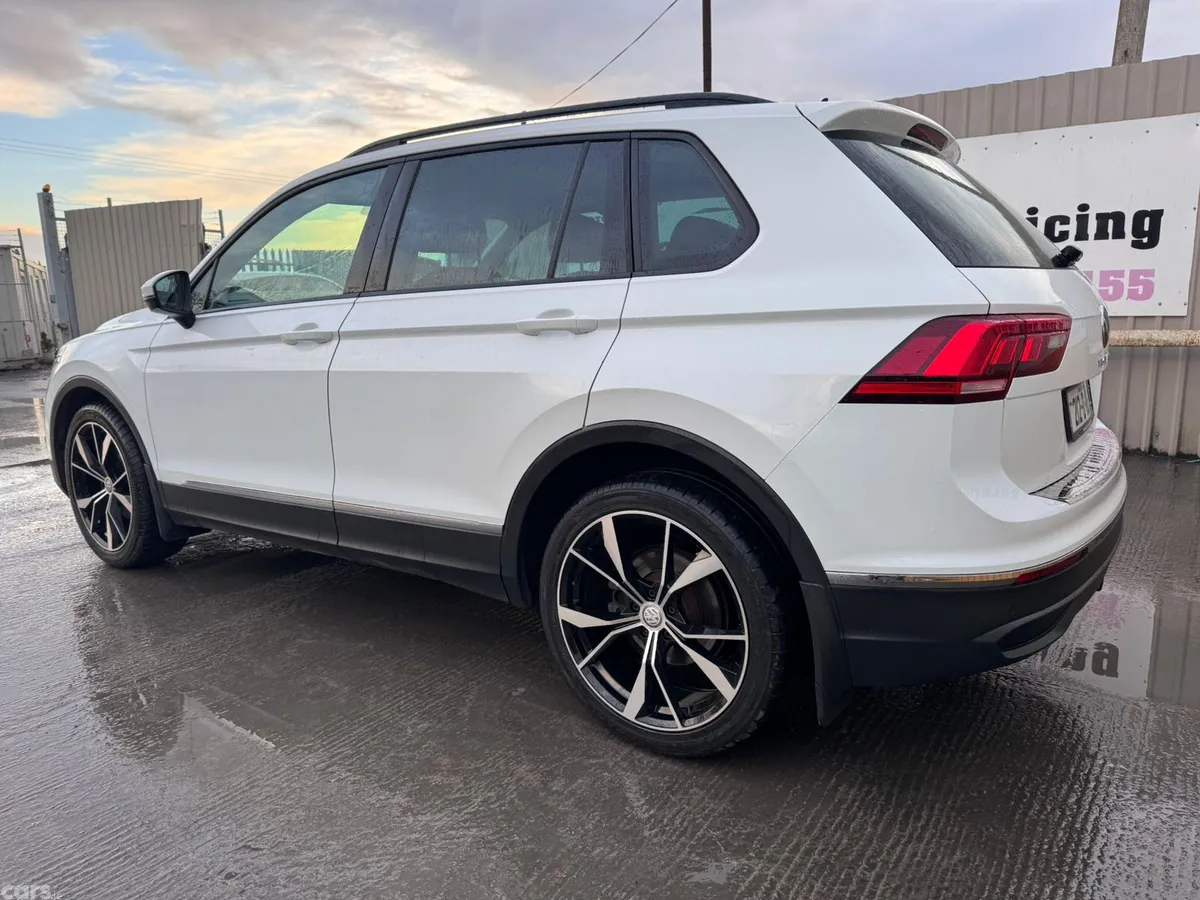 Volkswagen Tiguan SUV, Diesel, 2021, White
