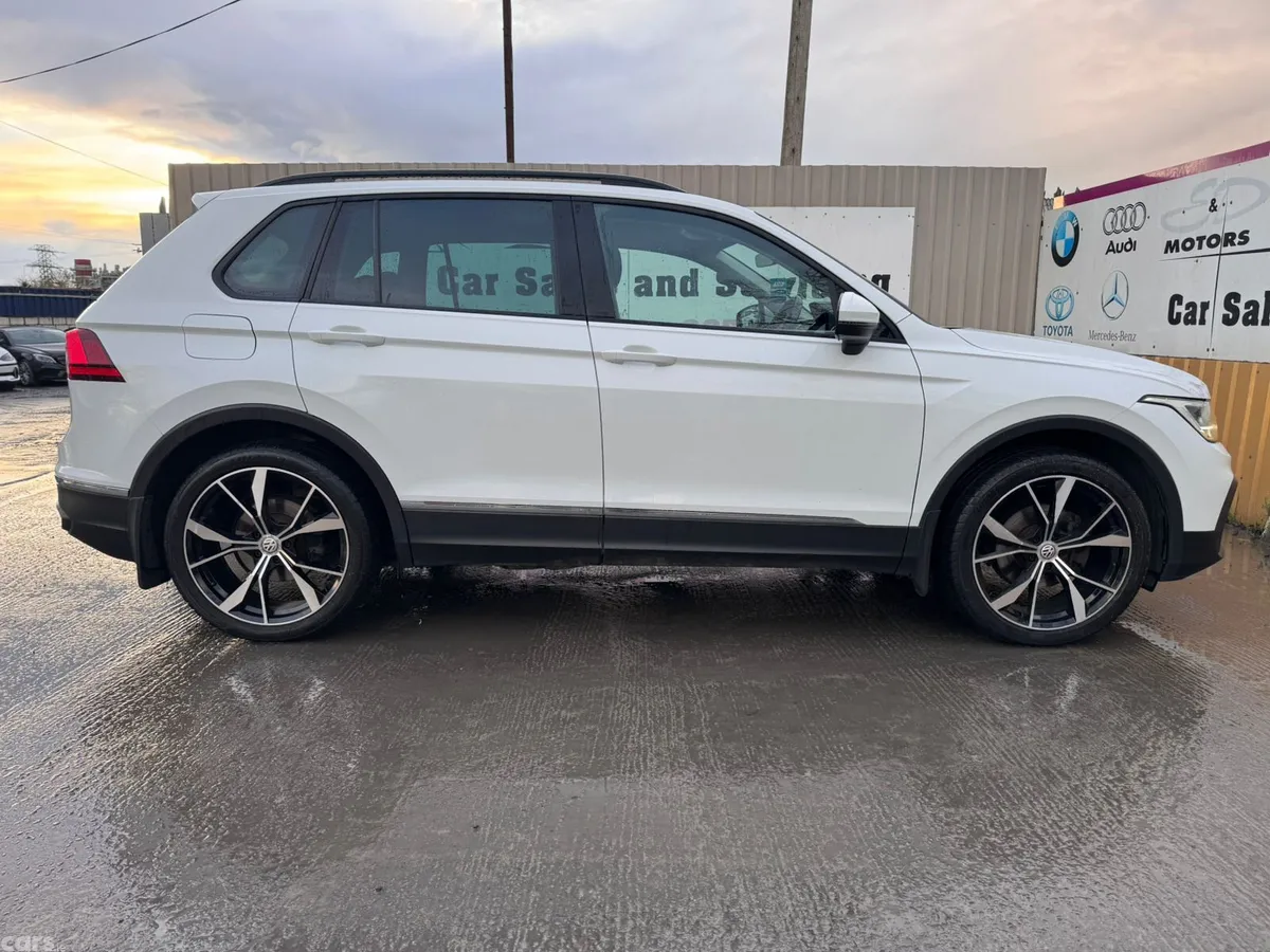 Volkswagen Tiguan SUV, Diesel, 2021, White