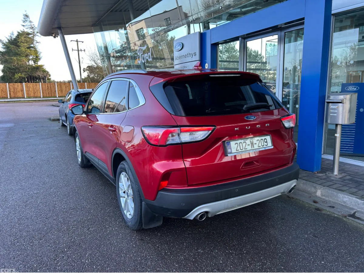 Ford Kuga MPV, Diesel, 2020, Red