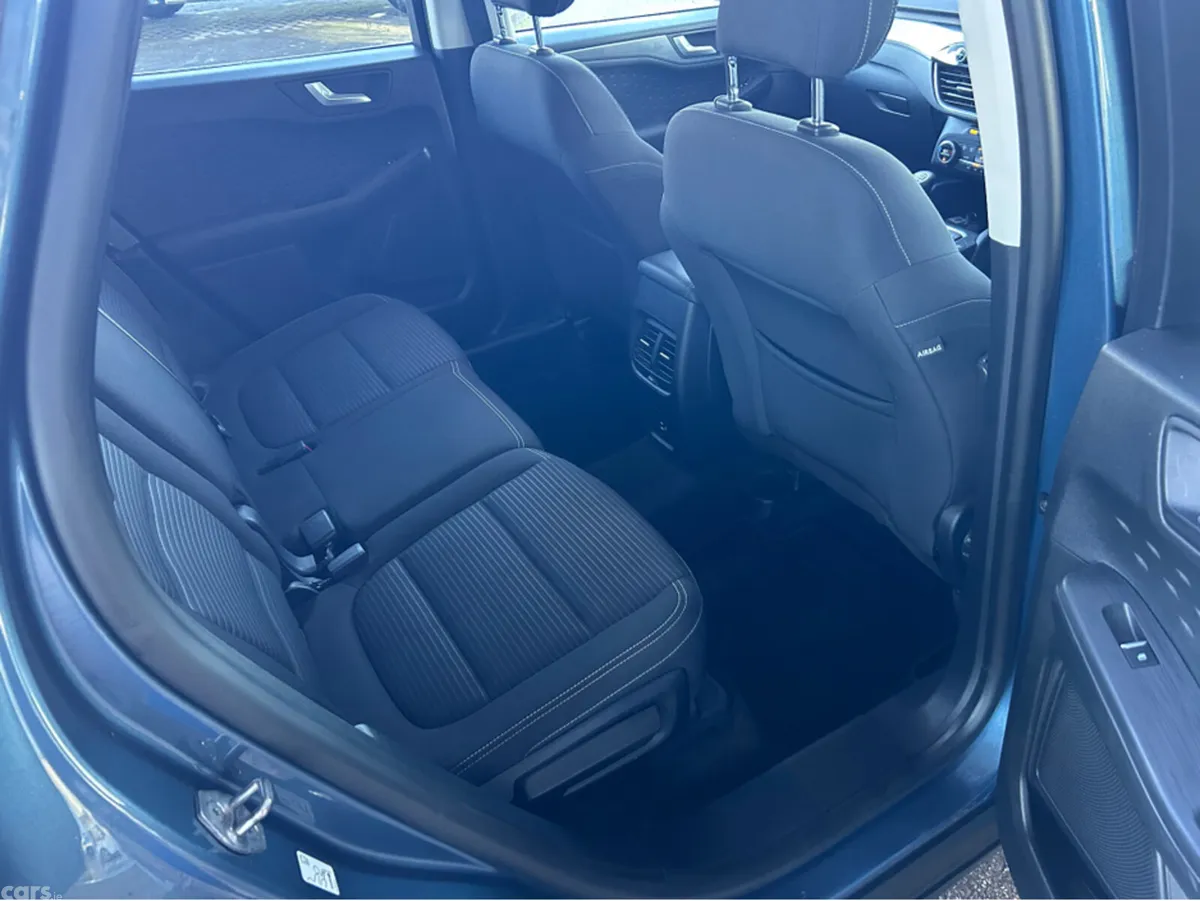 Ford Kuga MPV, Diesel, 2020, Red
