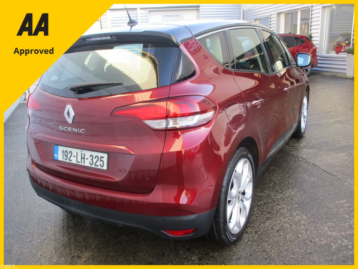Renault Scenic Hatchback, Diesel, 2019, Red