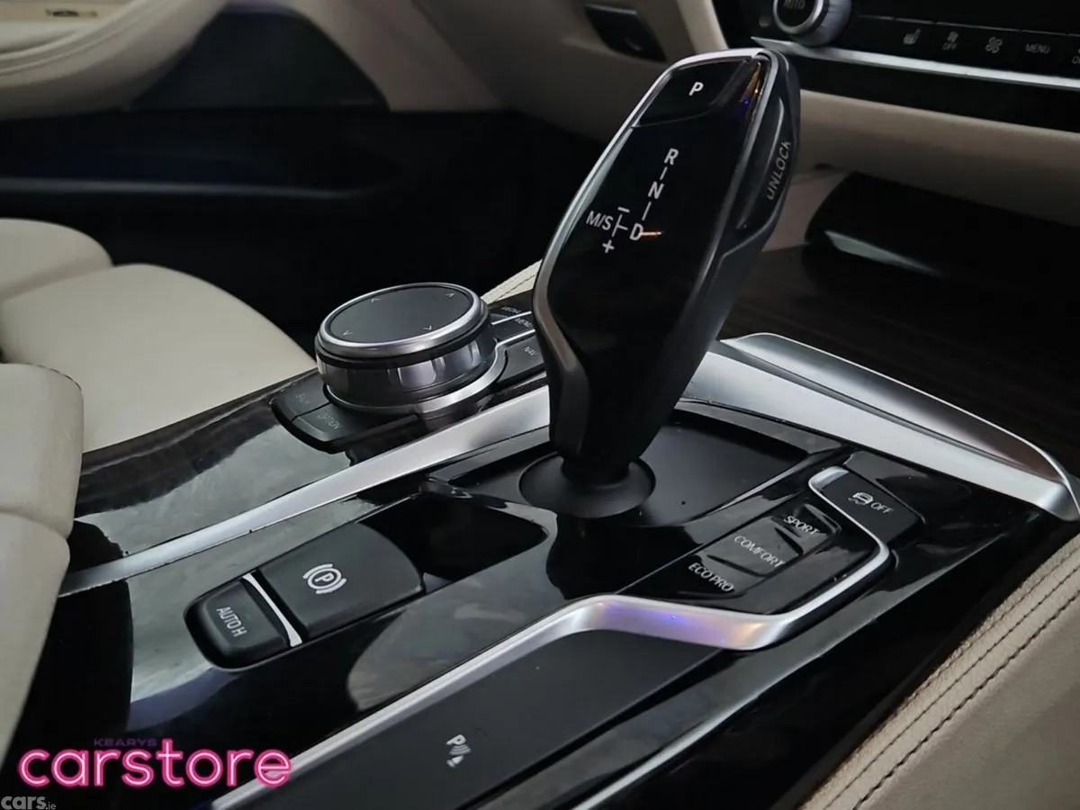 BMW 5-Series Saloon, Diesel, 2018, Blue