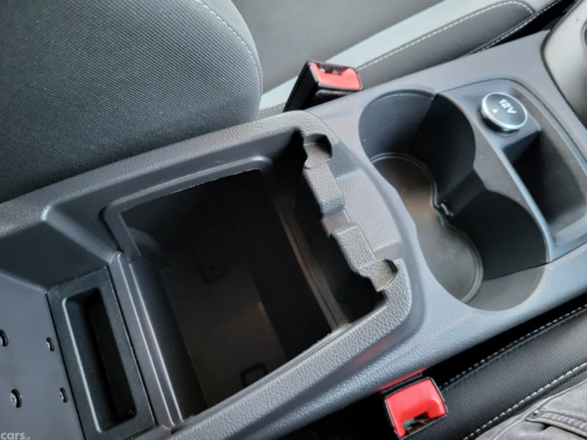 Ford Focus Hatchback, Diesel, 2012, Red