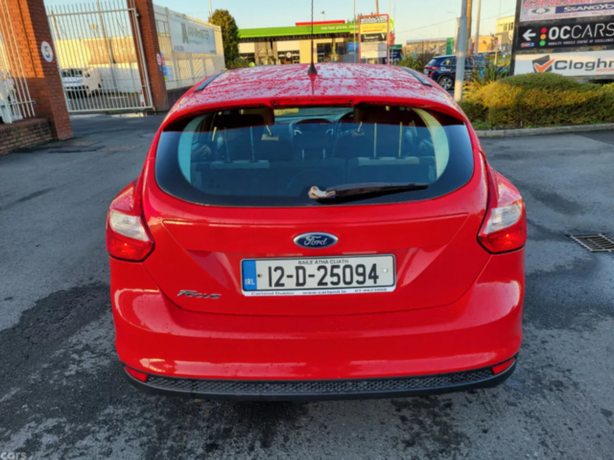 Ford Focus Hatchback, Diesel, 2012, Red
