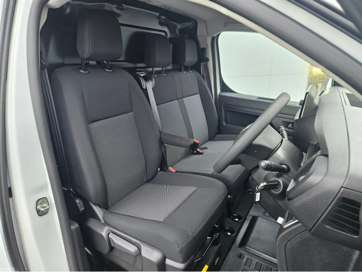Fiat Scudo Van, Diesel, 2025, White