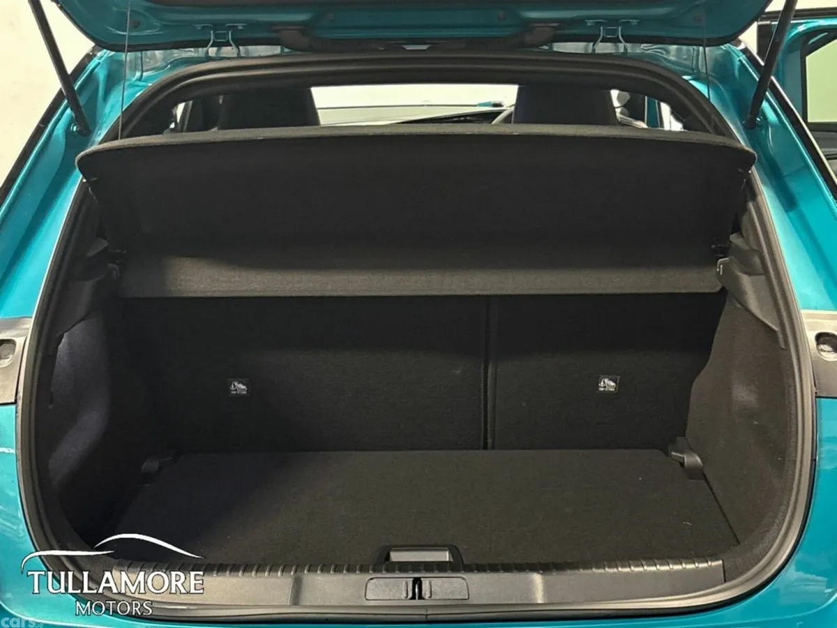 Opel Mokka SUV, Petrol, 2025, Green