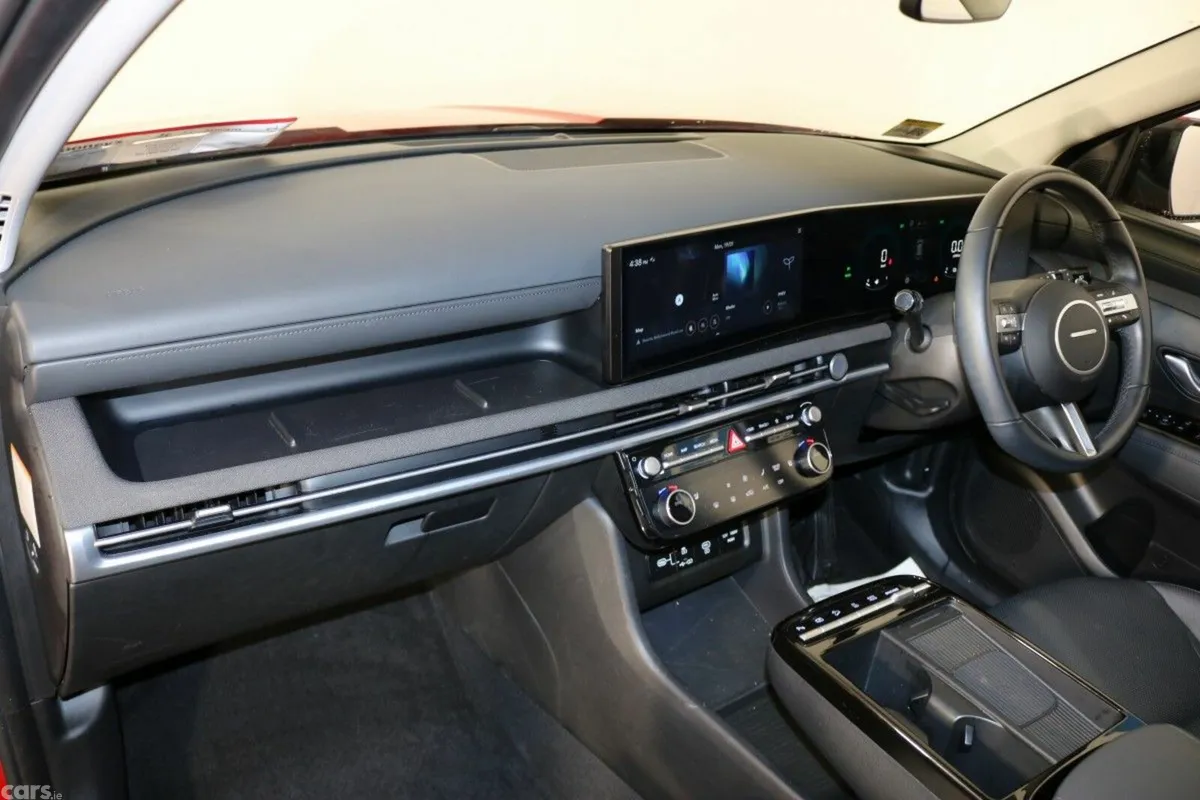 Hyundai Tucson SUV, Petrol Plug-in Hybrid, 2025, Red
