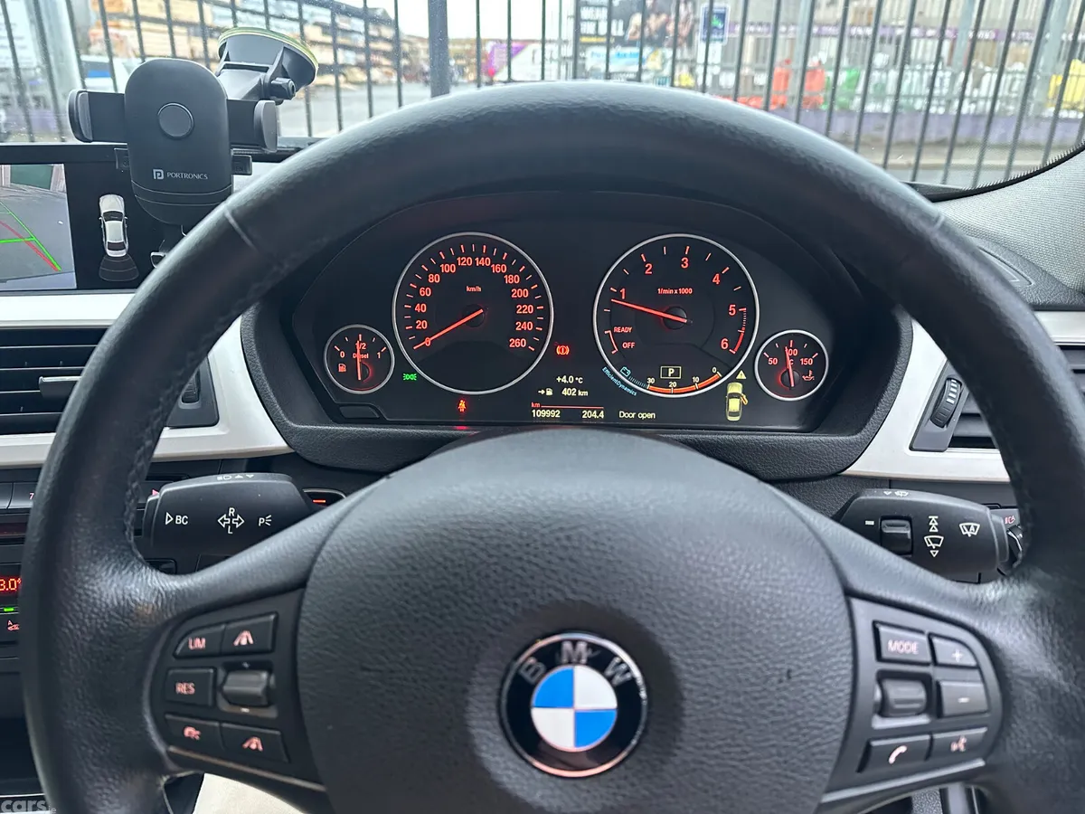BMW 3-Series Saloon, Diesel, 2015, Black