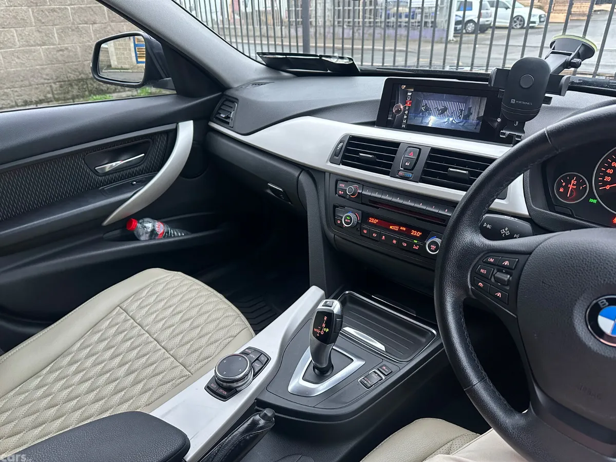 BMW 3-Series Saloon, Diesel, 2015, Black