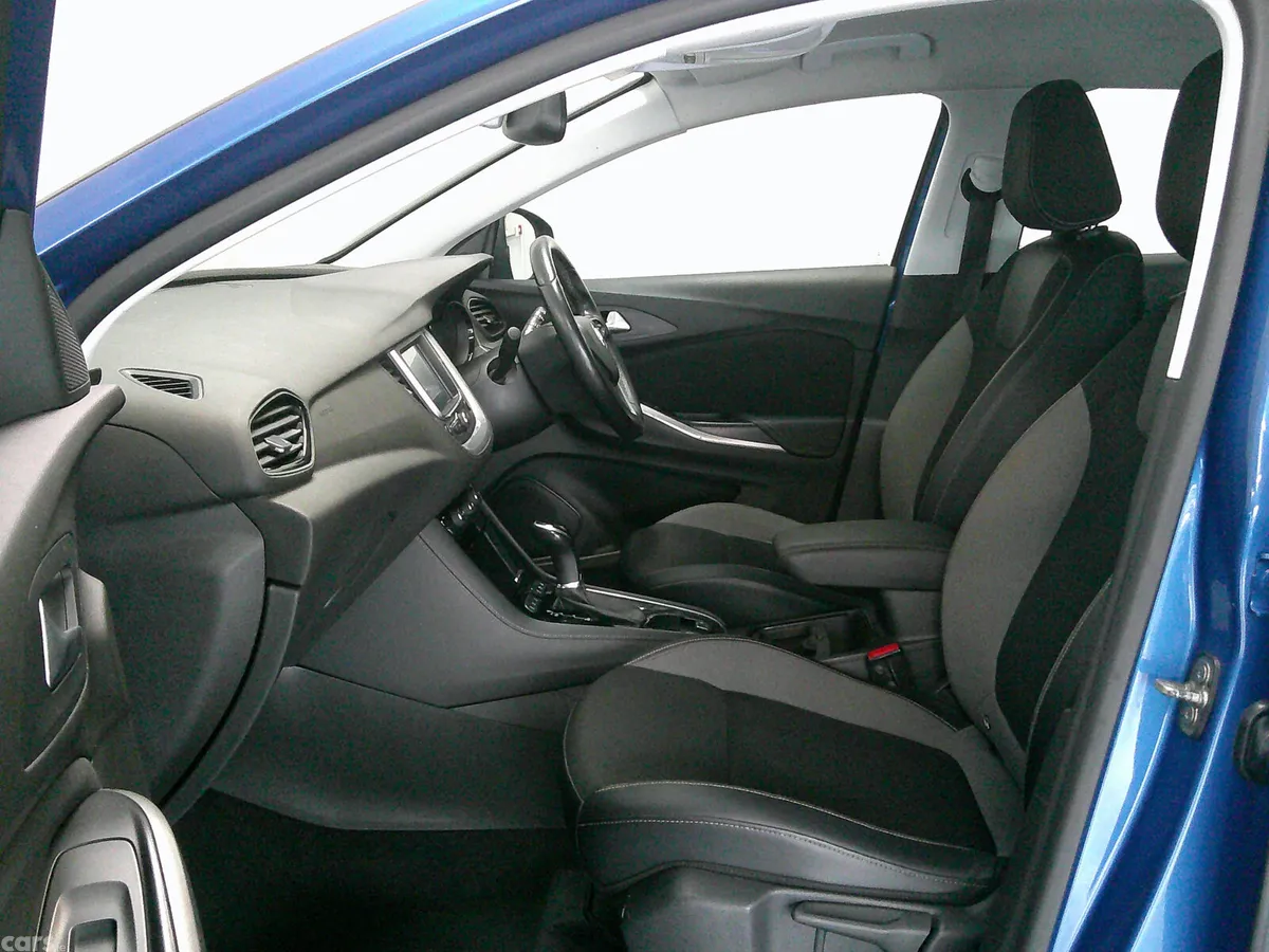 Vauxhall Grandland X Hatchback, Diesel, 2018, Blue
