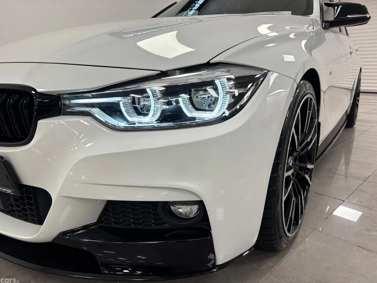 BMW 3-Series Saloon, Diesel, 2015, White