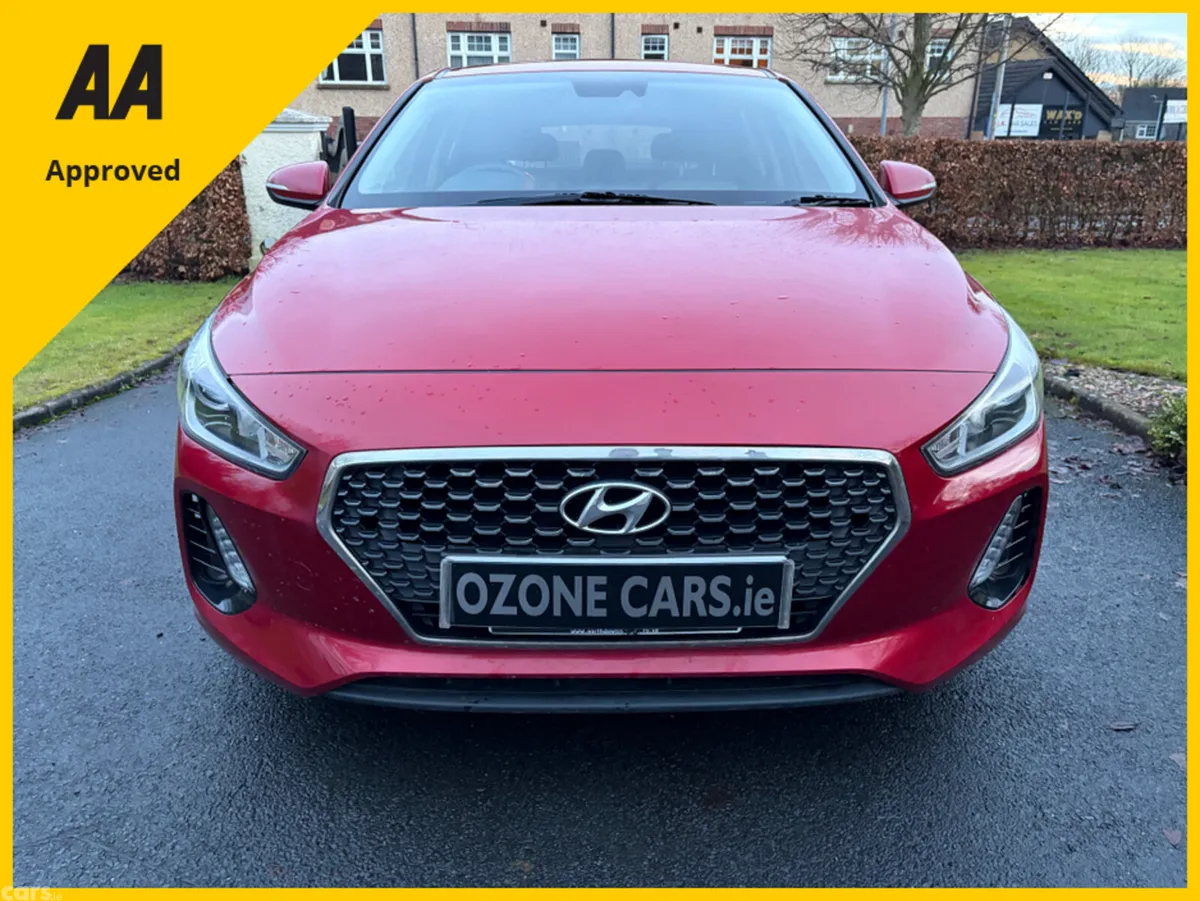 Hyundai i30 Hatchback, Petrol, 2018, Red