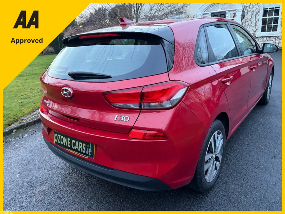 Hyundai i30 Hatchback, Petrol, 2018, Red