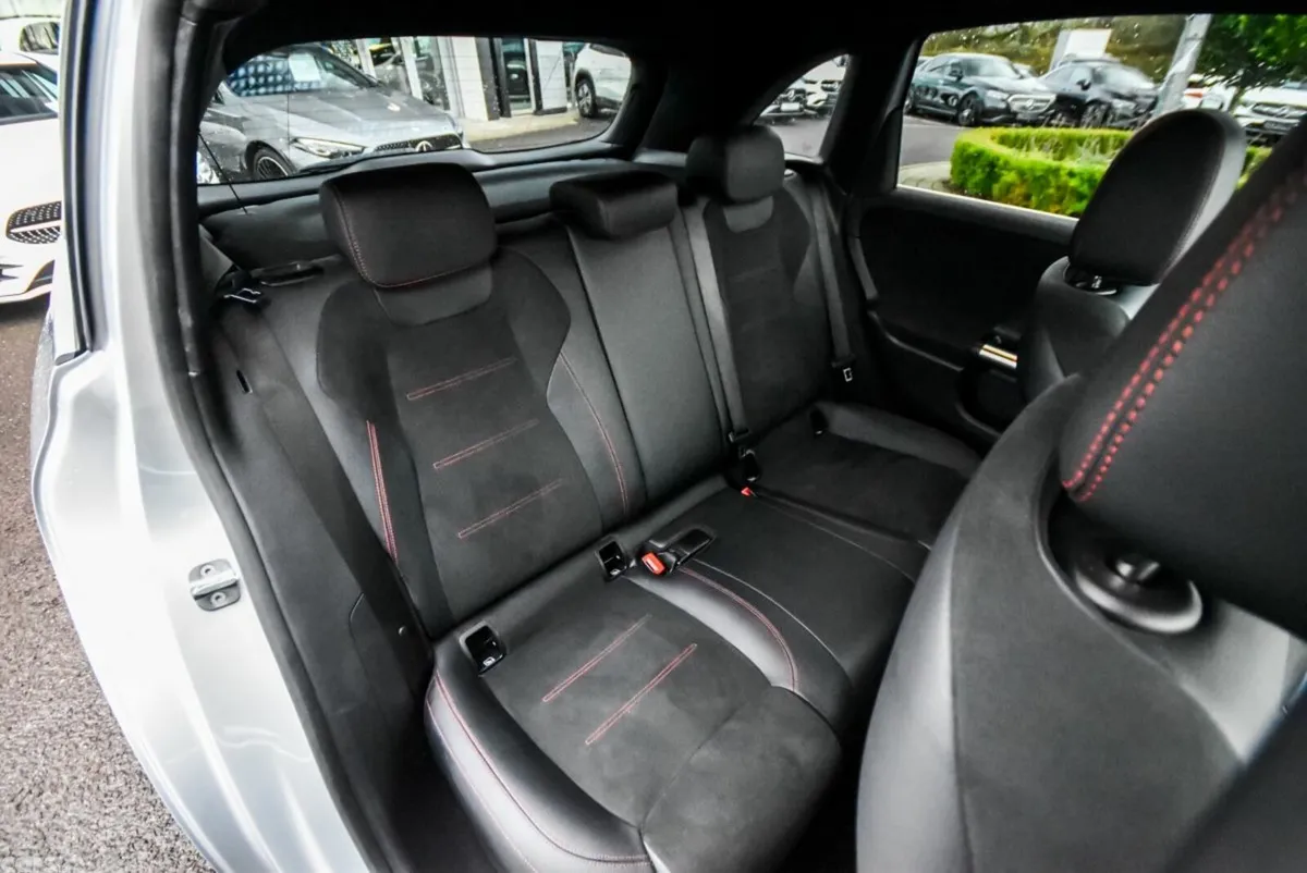 Mercedes-Benz B-Class MPV, Diesel, 2023, Silver