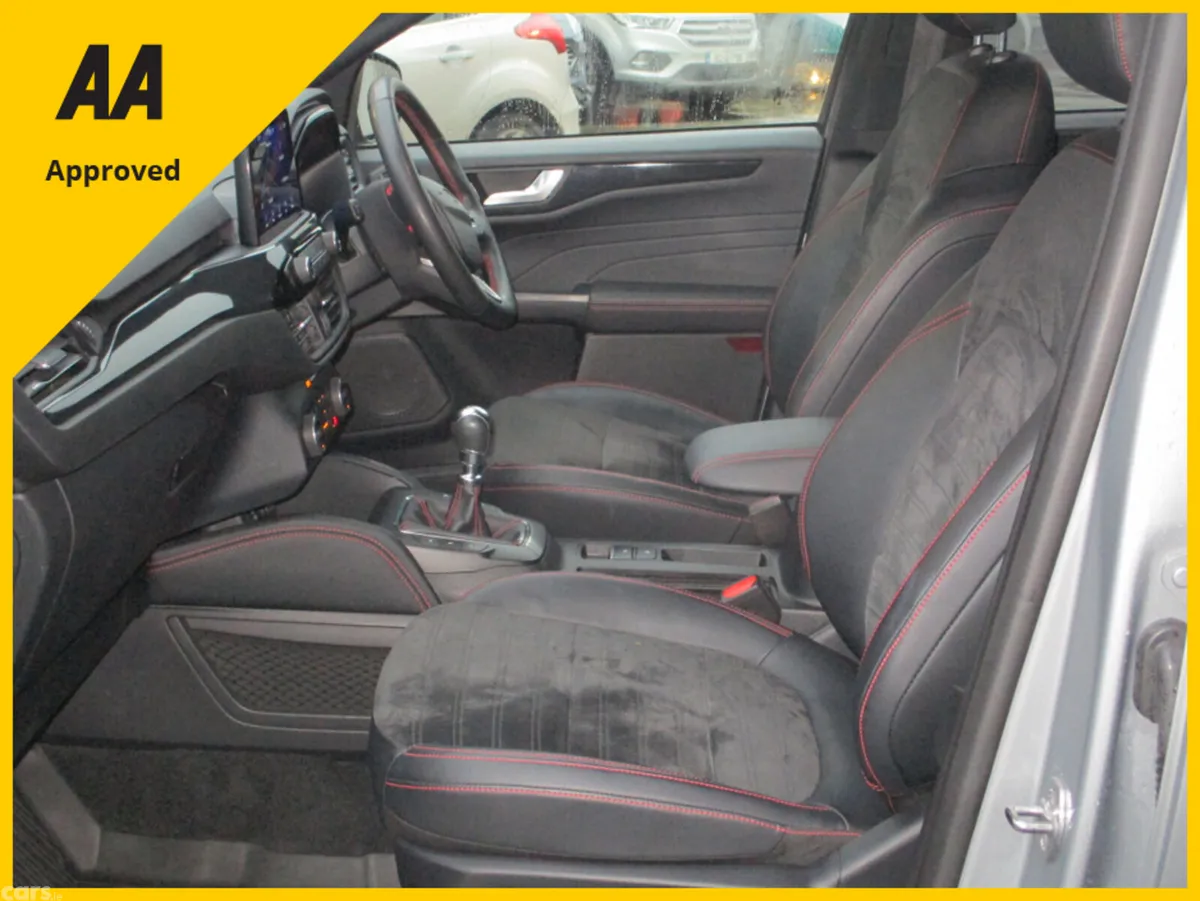 Ford Kuga Hatchback, Diesel, 2022, Silver