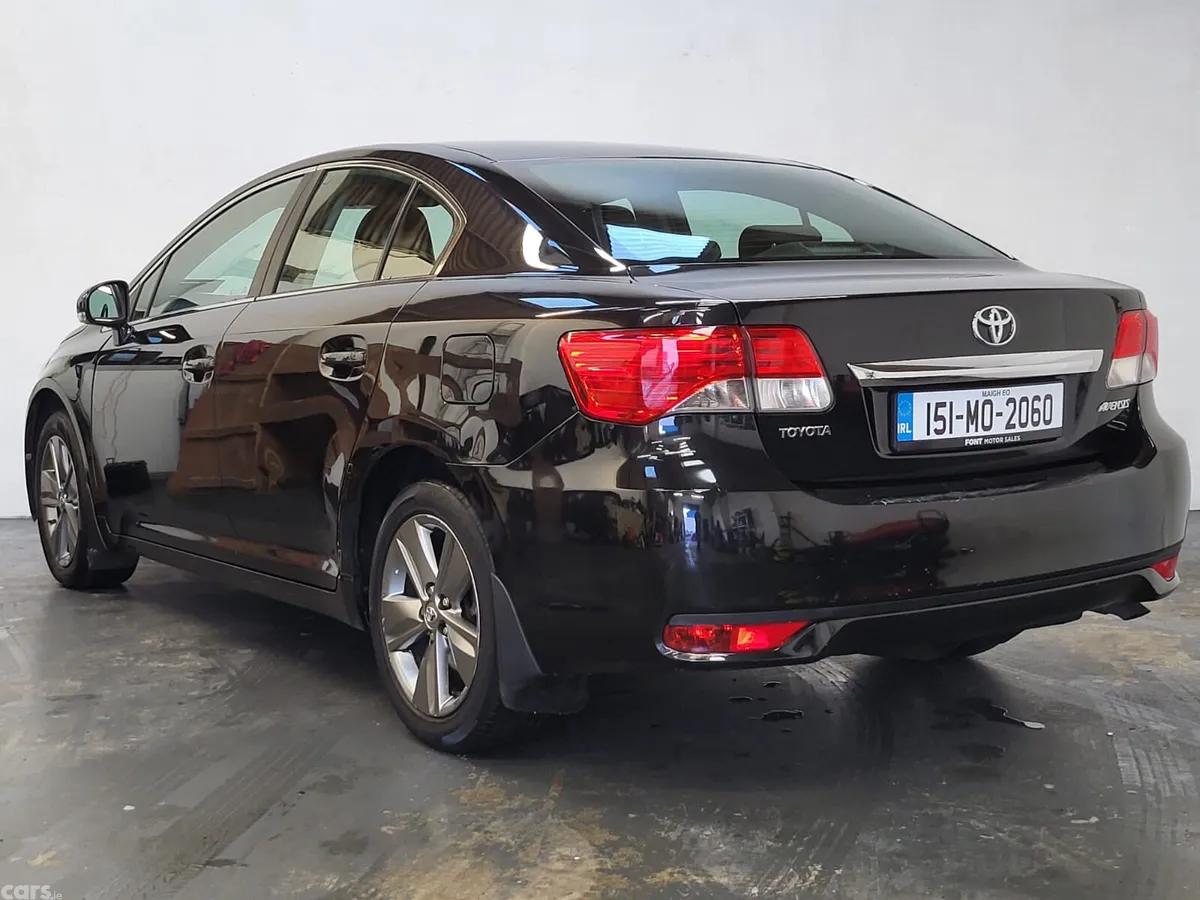 Toyota Avensis Saloon, Diesel, 2015, Black