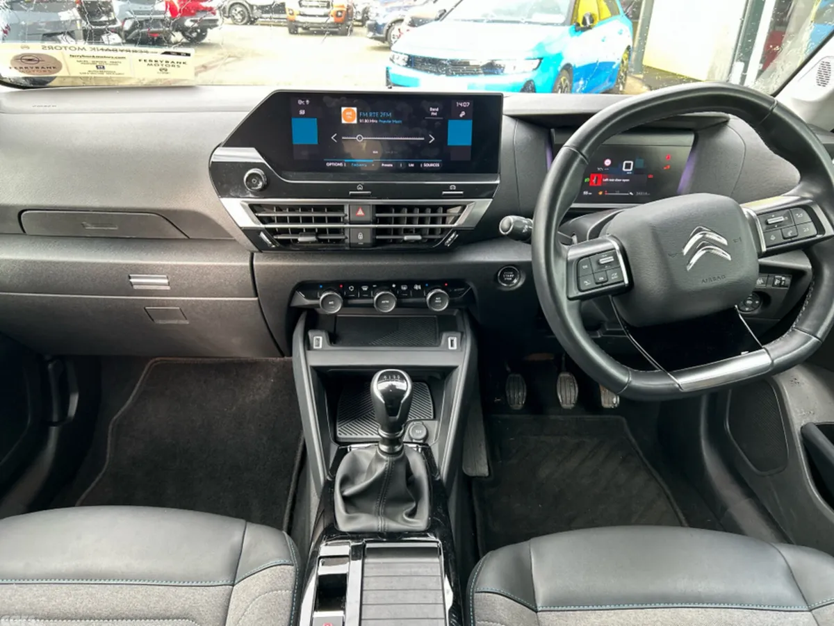 Citroen C4 Hatchback, Petrol, 2022, Grey
