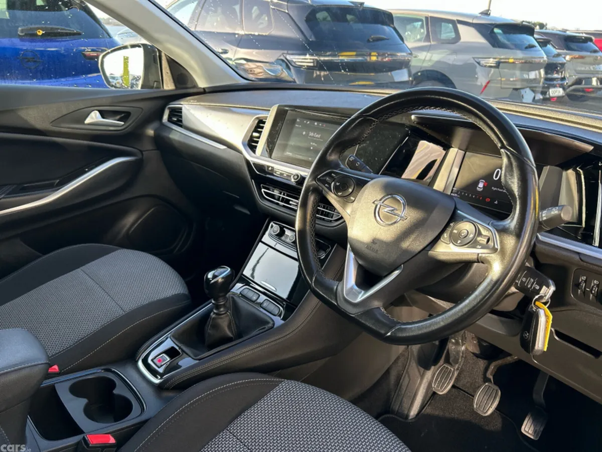 Opel Grandland MPV, Petrol, 2023, Black