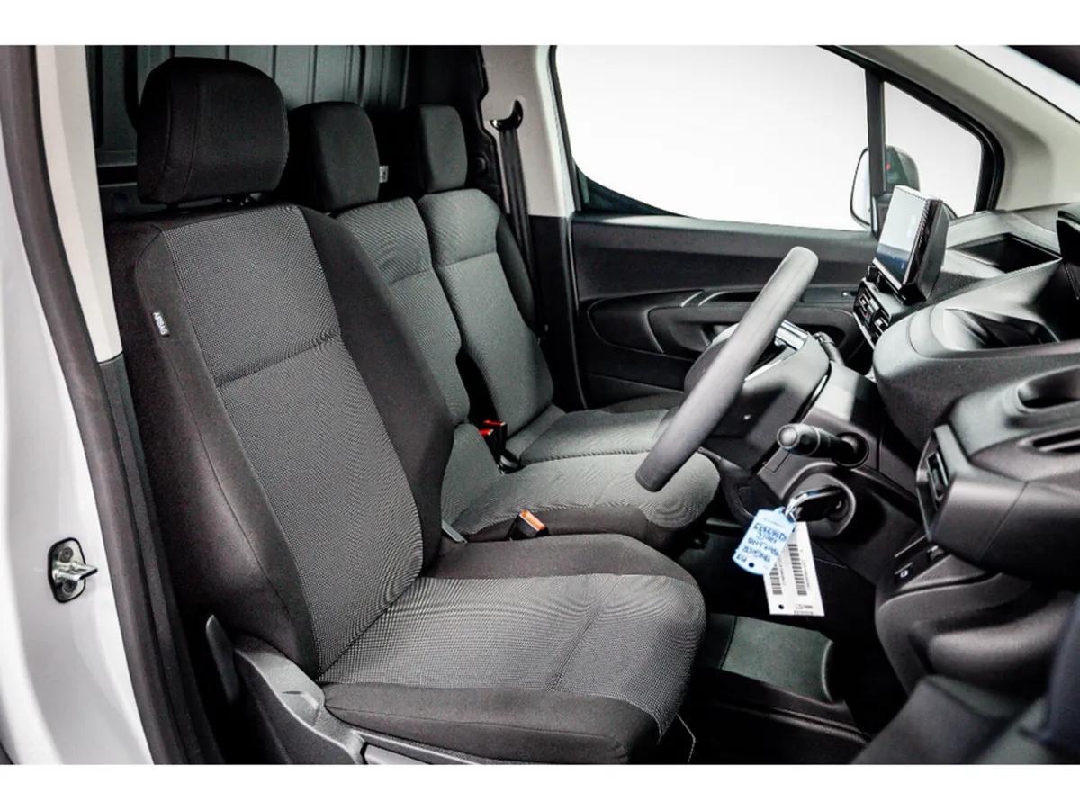 Peugeot Partner Van, Diesel, 2026, White