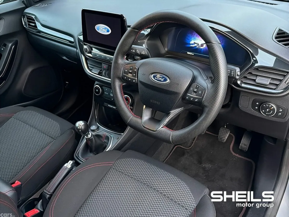 Ford Puma SUV, Petrol Hybrid, 2023, Grey