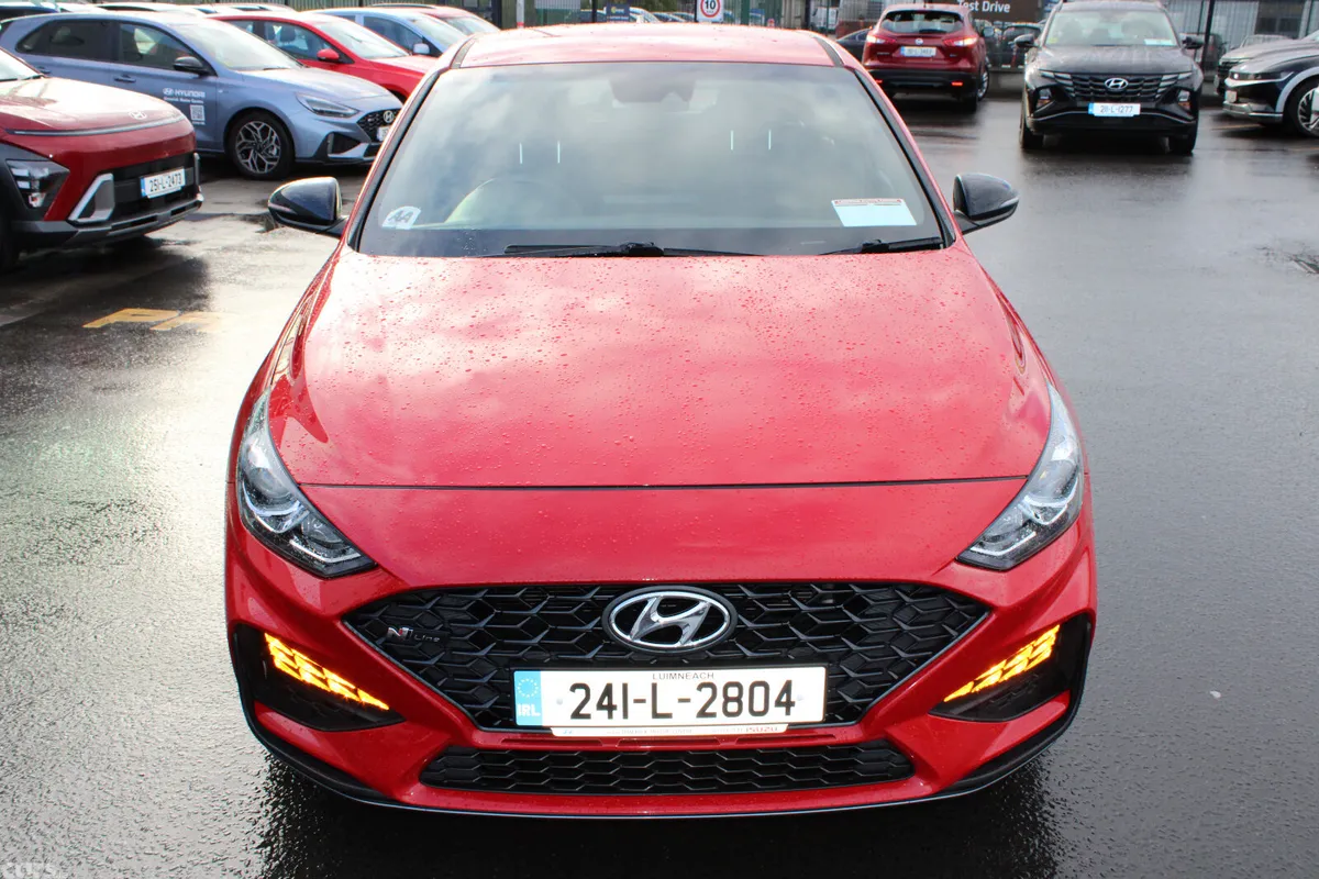Hyundai i30 Hatchback, Petrol, 2024, Red